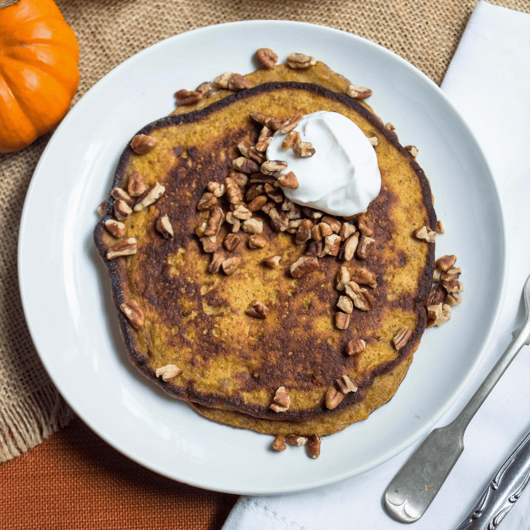 Flourless Banana Pumpkin Spice Pancakes (No Added Sugar)