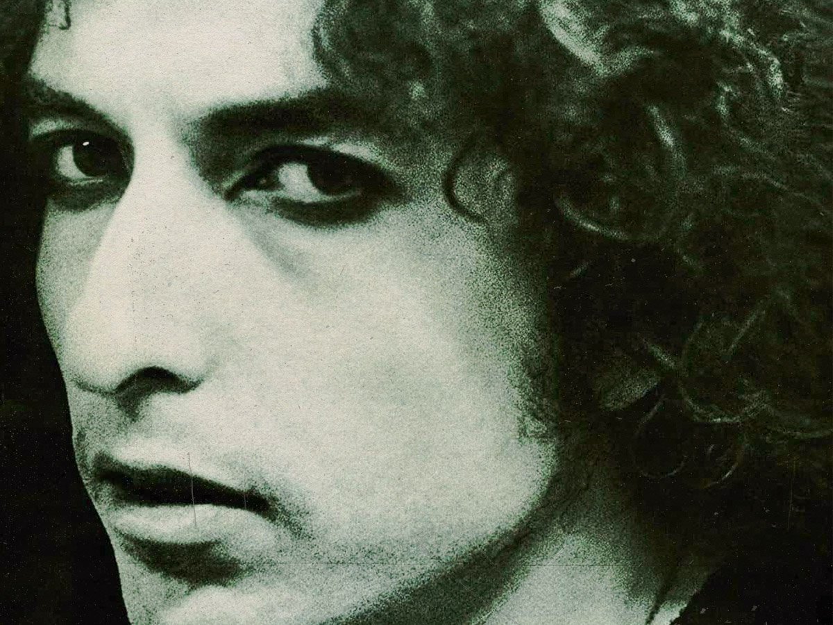 “Like a ghost”: The masterpiece Bob Dylan can’t remember writing
