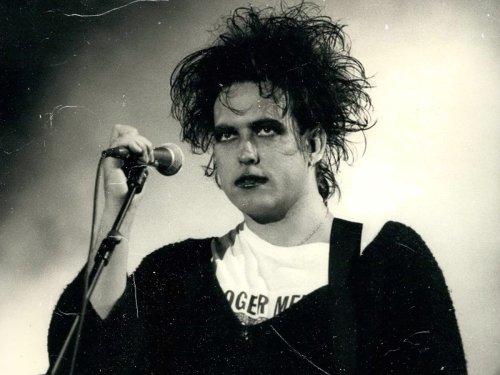 The Cure’s Robert Smith selected his 30 favourite songs from the 1980s