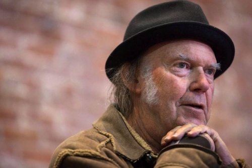 Neil Young and Crazy Horse to release a new album 'World Record'