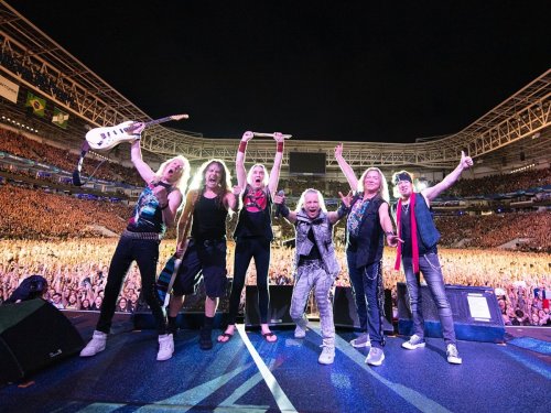Iron Maiden urge fans not to use phones to film shows: “It’s really not a lot to ask”
