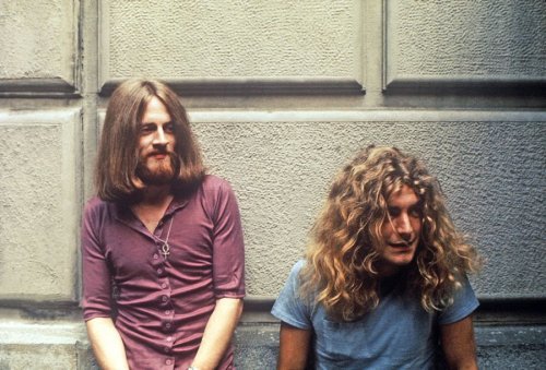 Robert Plant on the drum track "nobody could even believe a human could do"