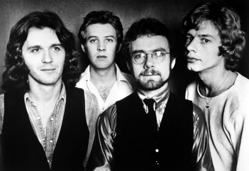 Why did King Crimson refuse to play ’21st Century Schizoid Man’ live?