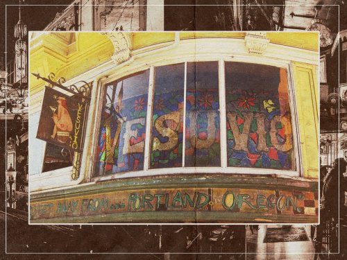 Vesuvio Cafe: Visit the famed Beat Generation haunt in San Francisco