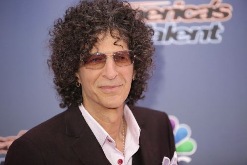 Howard Stern picks the three greatest rock bands of all time