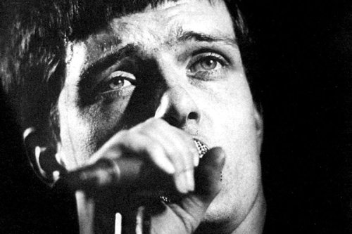 Joy Division's Ian Curtis considered 'Closer' a "disaster"