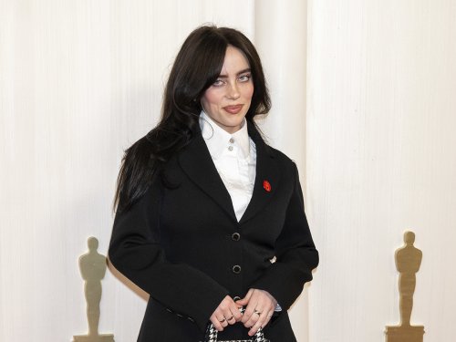 Billie Eilish debunks AI images of her at Met Gala: “I wasn’t even there”