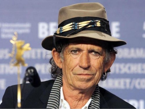 Why does Keith Richards find modern rock inauthentic?