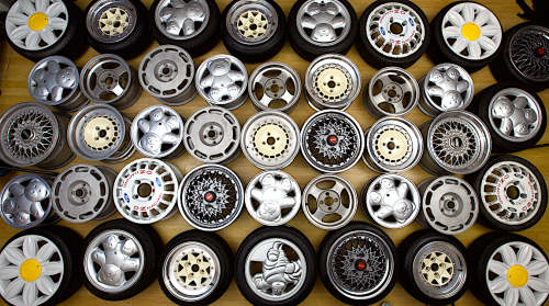 Best Retro Wheels: The Coolest Car Rims Of All Time