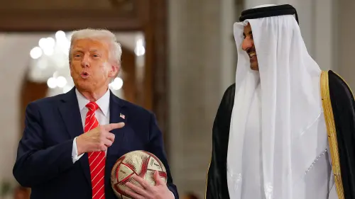What does the Constitution say about the $400 million airplane that Qatar wants to gift Trump?