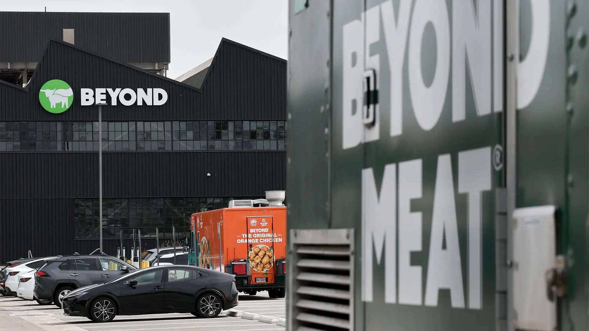 Beyond Meat stock quickly turns negative today after meme rally pushed shares up by double digits
