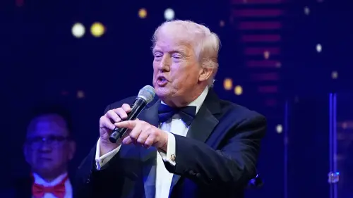 Trump’s new order delays tariff increases on kitchen cabinets and upholstered furniture