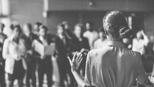 7 things emotionally intelligent leaders do when they deliver bad news
