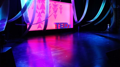 The 7 Steps To Delivering A Mind-Blowing TED Talk