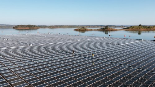 Floating solar farms could be worth $10 billion by 2030, but they have a dirty secret