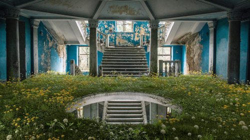 These abandoned Soviet buildings got a hauntingly gorgeous makeover