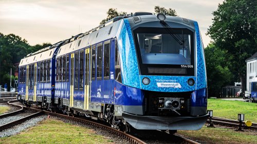 The world’s first 100% hydrogen passenger trains are now running in Germany
