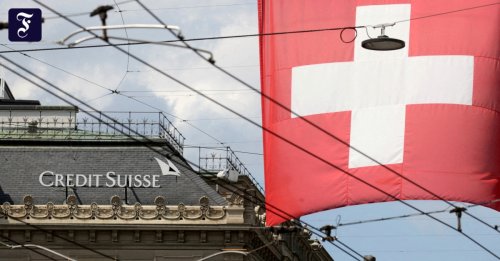 Schweizer Großbank: Credit Suisse im freien Fall