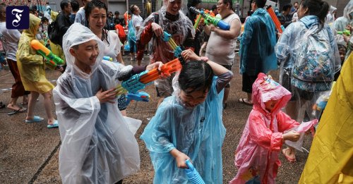 Songkran 2023: Warum wird in Thailand das Wasserfest gefeiert?