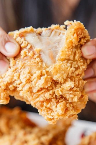 Most People Agree This Restaurant Has The Best Fried Chicken