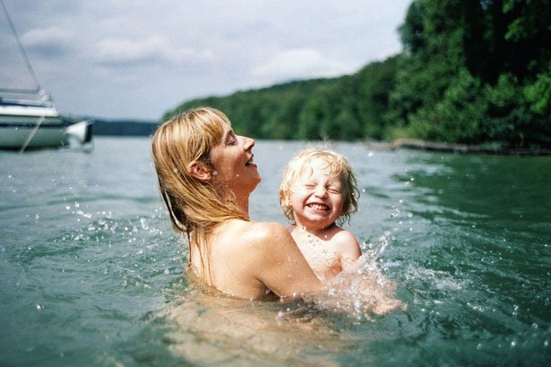 Intimate Photos Explore the Wonder of Motherhood and Early Childhood