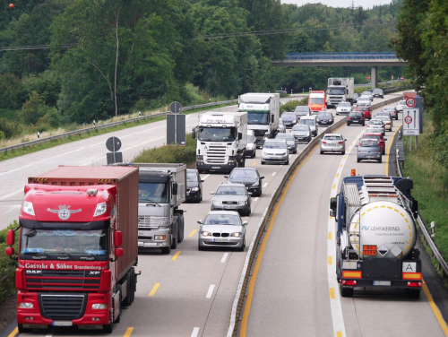 Truckers Speak Out over Proposed Rule That Could Impose Speed Limits as Low as 60 MPH on Rigs