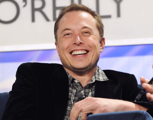 How Elon Musk Can Solve His Pseudonym Dilemma