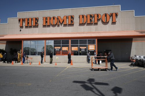 The Home Depot Employee Clash With Management Over BLM Logo Offers a Lesson on Rights and Contracts