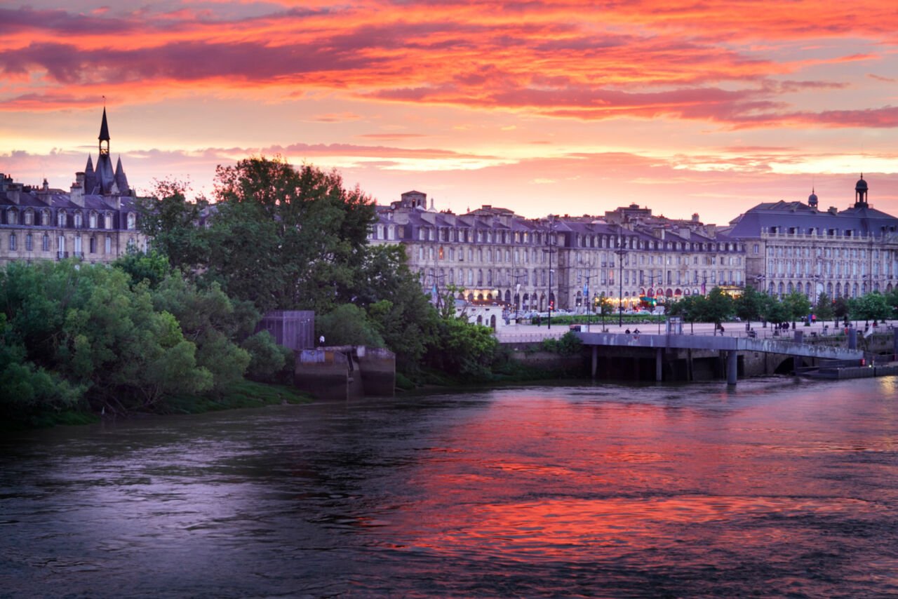 Neue Pracht in Bordeaux