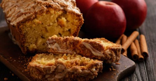 Moelleux aux pommes et caramel beurre salé : la recette décadente