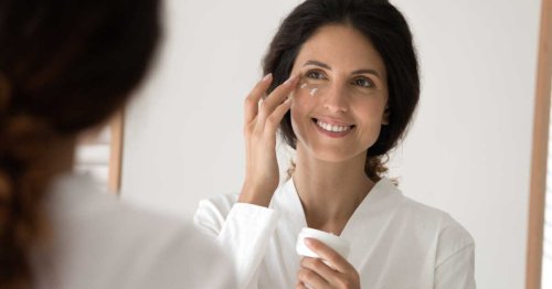 Quels soins anti-âge choisir pour une peau lisse et lumineuse à 40 ans ? Les 4 indispensables d'une experte