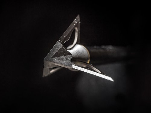 The Best Way to Sharpen a Broadhead