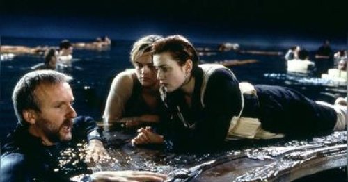 "Titanic"-Tür für sechsstellige Summe versteigert