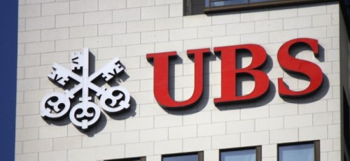 UBS-Aktie im Minus: UBS verkündet Verschiebung der Zahlenpublikation für zweites Quarta