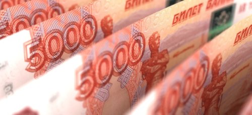 Rubel gibt rund zehn Prozent gegenüber Dollar und Euro ab