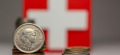 Darum gibt der Euro zum Dollar nach - Zum Franken leichter