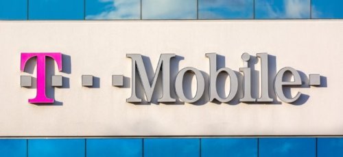 T-Mobile US-Aktie rutscht ins Minus: Anscheinend Verhandlungen mit Tillman über US-Glasfasernetz