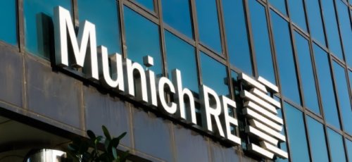 Munich Re-Aktie dreht ins Plus: Für 2023 erwartet Munich Re durchschnittliche Hurrikan-Anzahl