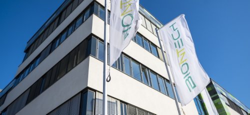 CureVac- und BioNTech-Aktien drehen in die Gewinnzone: CureVac wirft BioNTech vor Patentrechtsverletzung vor - Klage vor Gericht