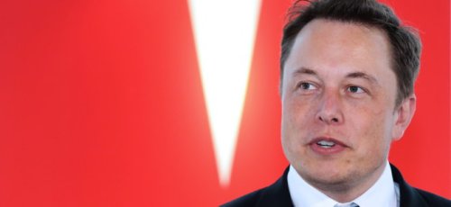 Tesla-Aktie vorbörslich tiefrot: Erwartungen trotz neuem Auslieferungsrekord verfehlt - Prototyp des humanoiden Roboters "Optimus" vorgestellt