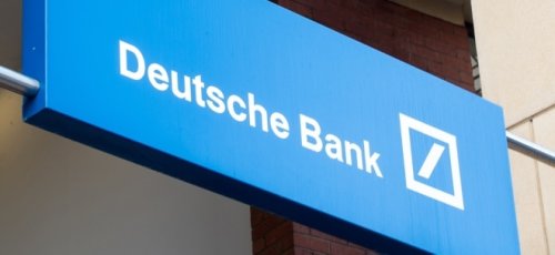 Deutsche Bank-Aktie fällt dennoch: Deutsche Bank bekommt Finanzinvestor an Bord - Vierte Tarifrunde für Beschäftigte der Postbank
