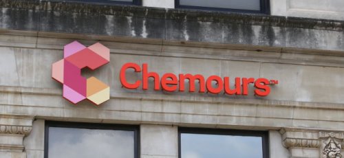 NYSE-Titel Chemours-Aktie mit Kursrutsch: Führungskräfte haben Geldflüsse verschoben - Zahlenvorlage rückt in den Hintergrund