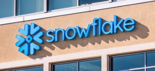 Snowflake-Aktie springt an: Umsatz von Snowflake knackt Milliardenschwelle