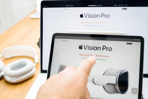 5 wild use cases with Apple Vision Pro that will change how we learn things