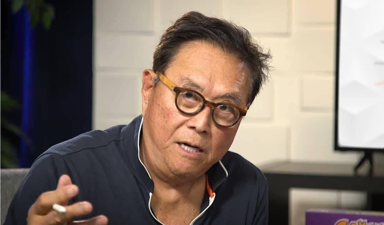 Robert Kiyosaki predicts when Bitcoin will surpass gold