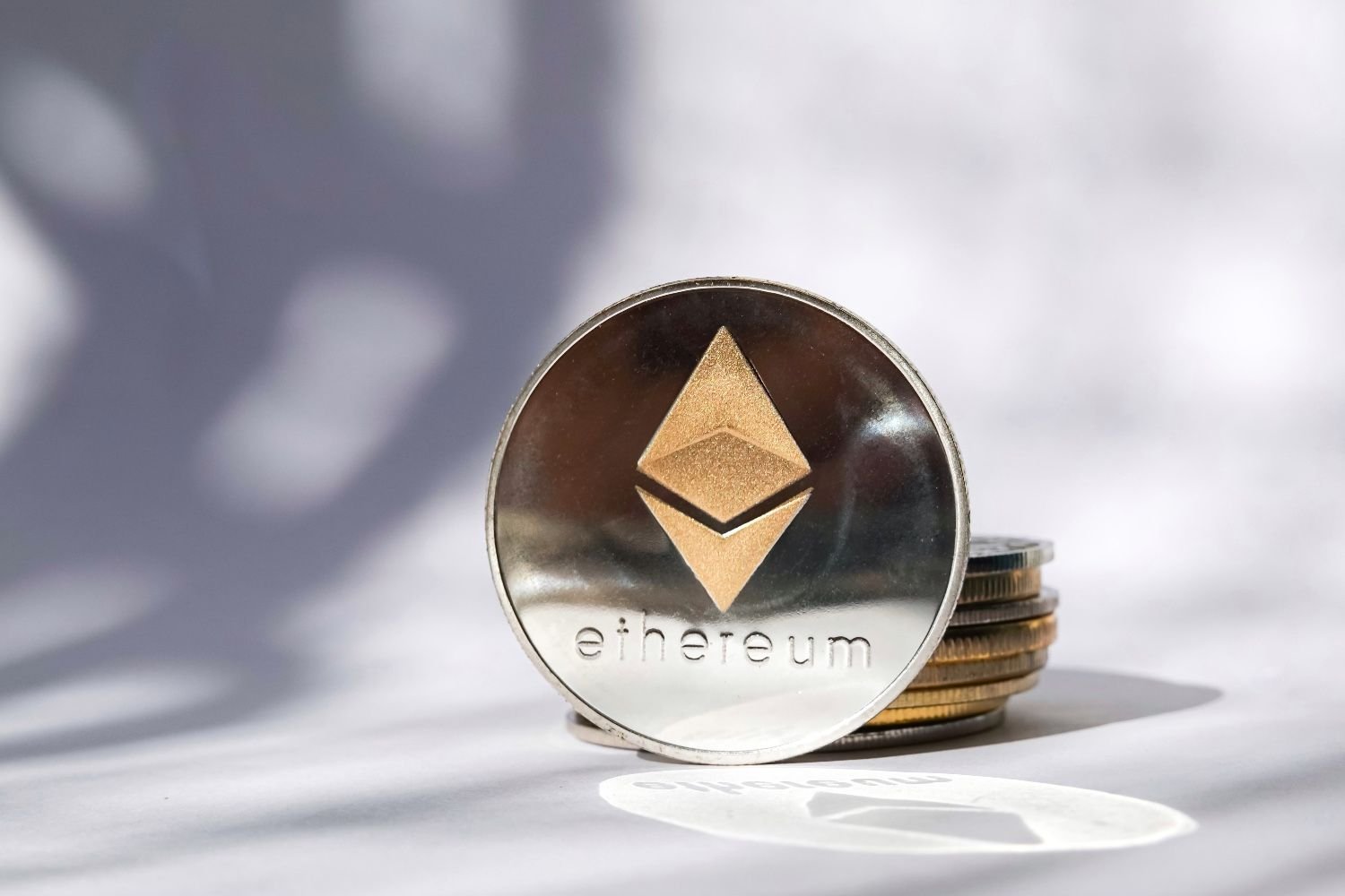 AI predicts Ethereum price for end of June