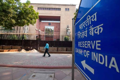 RBI officials issue warning on economy dollarisation threat by cryptocurrencies