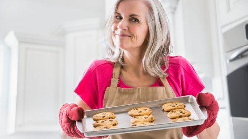 3 Easy Steps to Make Upwards of $4,000 a Month By Selling Baked Goods From Home
