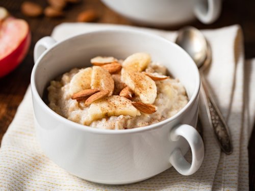 Burn More Fat, Lower Blood Sugar, and Lose a Pound a Day With Superfood Oatmeal