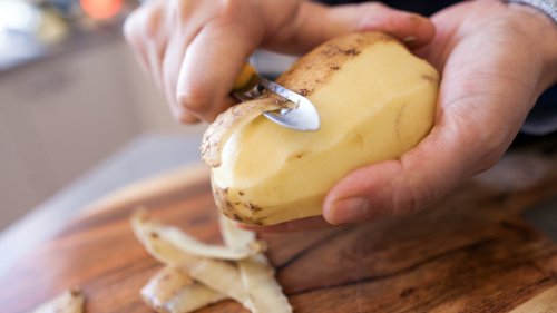 This Simple Trick for Peeling Potatoes Will Save You So Much Time and Energy